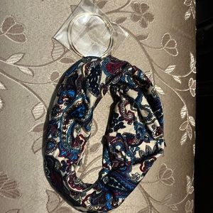 Headband with hooped ear rings